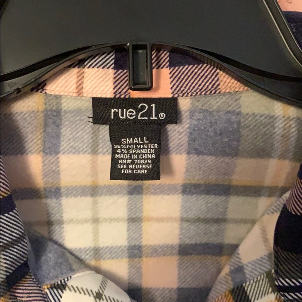 Fall flannel! - Picture 2 of 2